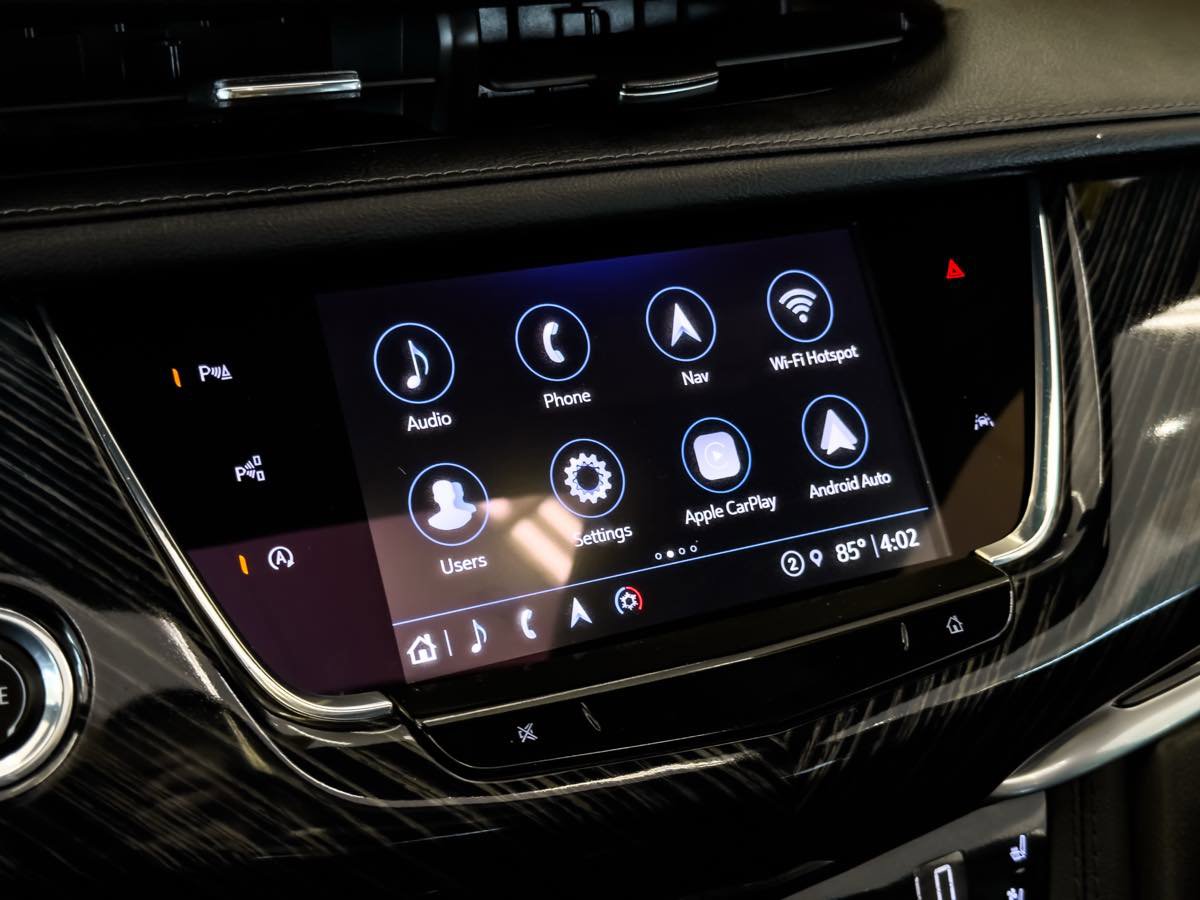 Used 2024 Cadillac XT6 Premium Luxury w/ Technology Package image 47