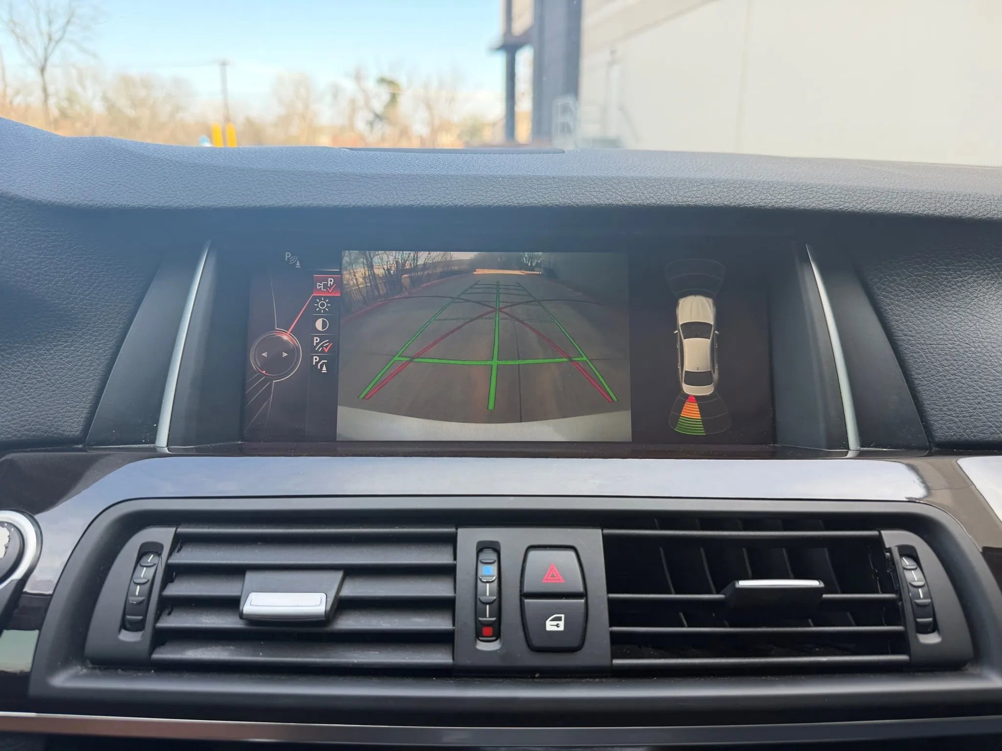 Used 2016 BMW 528i Sedan image 17