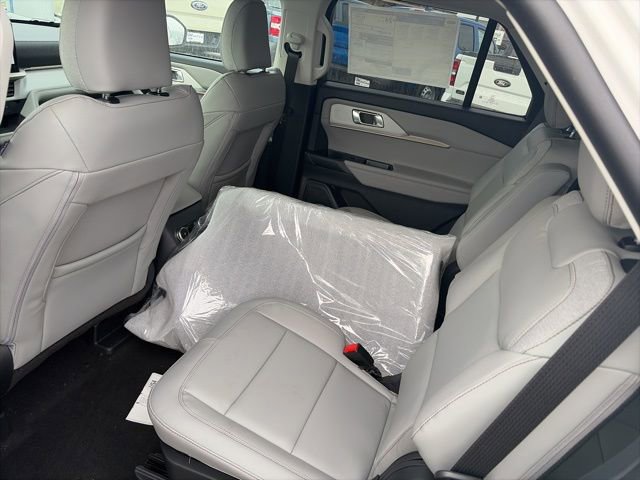 New 2026 Ford Explorer Active w/ Active Comfort Package image 11