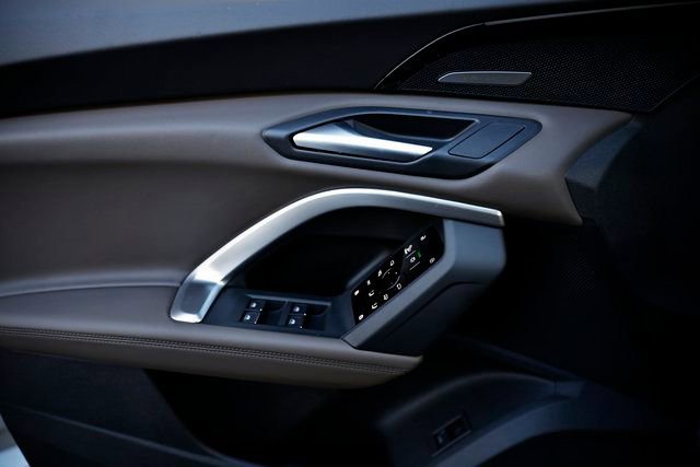 New 2025 Audi Q5 Premium Plus image 14