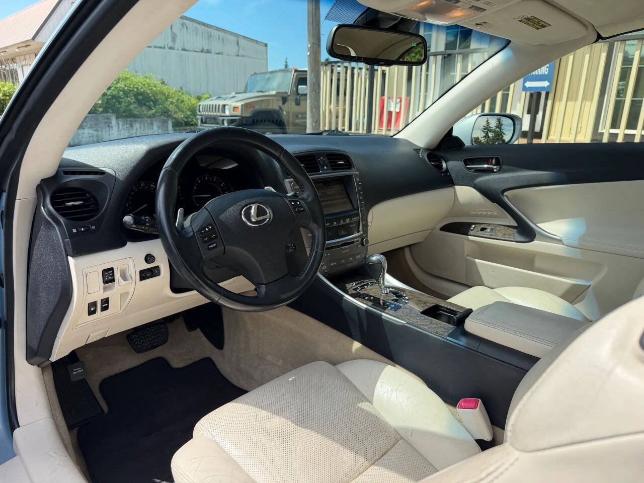 Used 2010 Lexus IS 350C RWD image 10