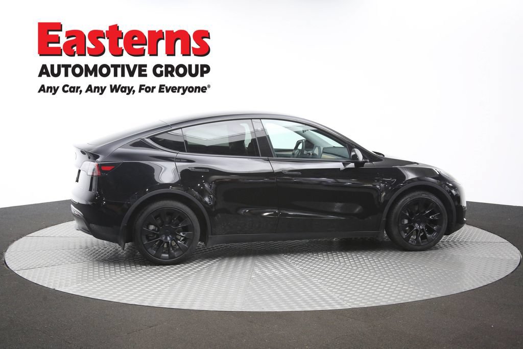 Used 2024 Tesla Model Y Long Range AWD/4WD image 38
