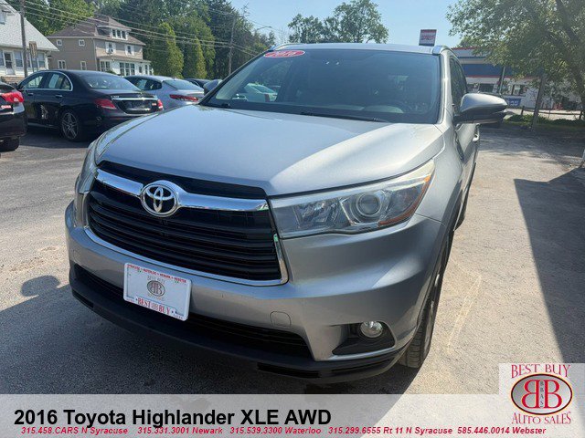 Used 2016 Toyota Highlander XLE w/ Protection Package #3 AWD/4WD image 2