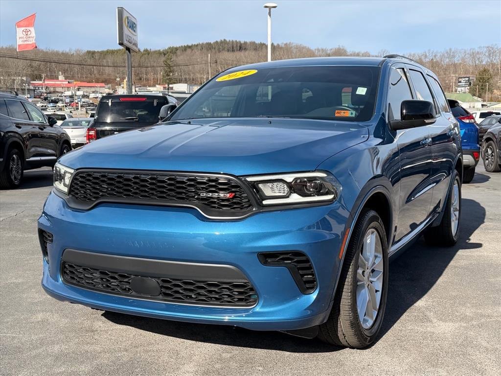 Used 2024 Dodge Durango GT image 11