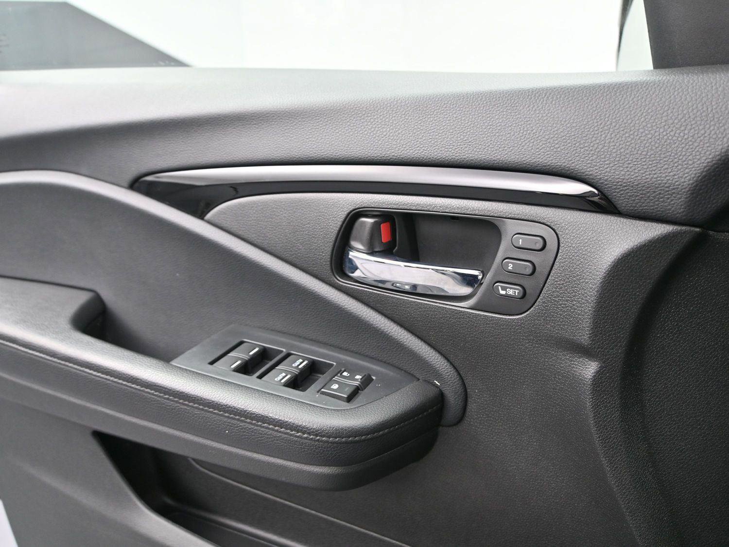 Used 2020 Honda Passport Elite image 4