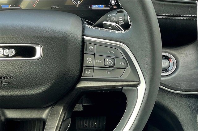 Used 2024 Jeep Grand Cherokee Limited w/ Trailer Tow Package image 20