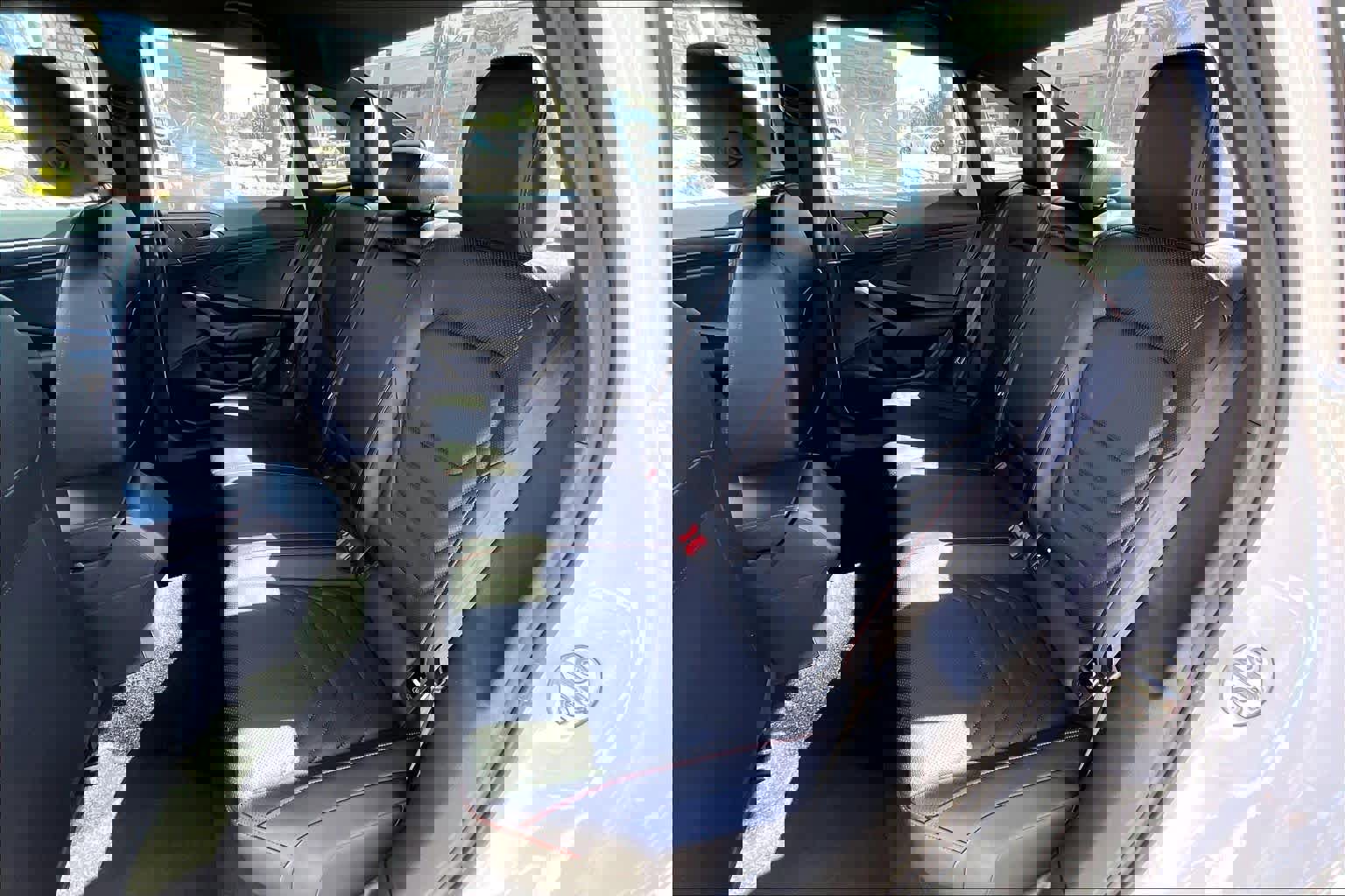 Used 2021 Volkswagen Jetta GLI Autobahn w/ GLI Autobahn Black Package image 18