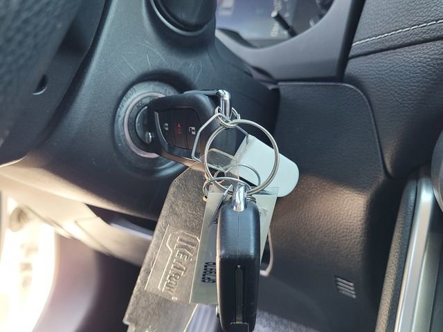 Used 2024 Toyota RAV4 LE image 27