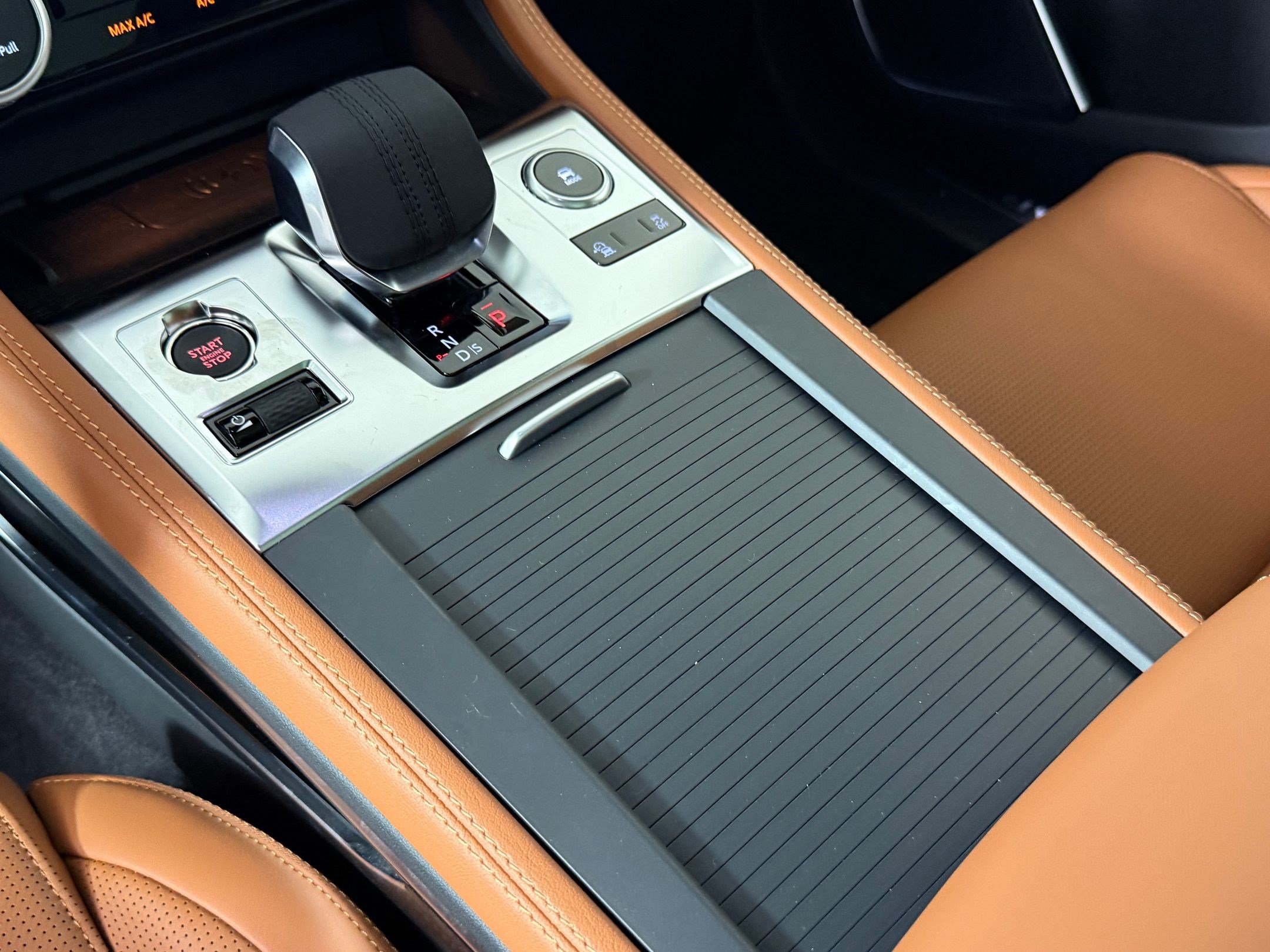 New 2026 Jaguar F-PACE R-Dynamic S AWD/4WD image 17