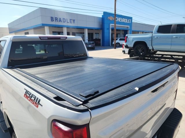 Used 2022 Chevrolet Silverado 1500 LT Trail Boss w/ LT Trail Boss Premium Package image 17