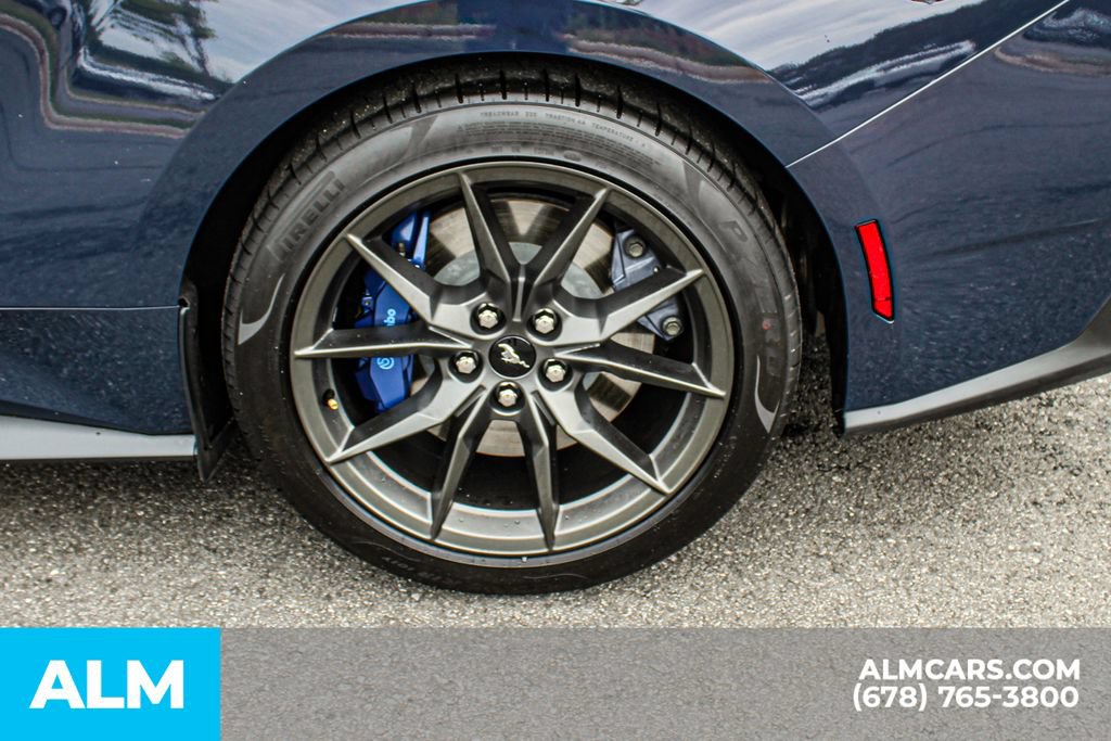 Used 2025 Ford Mustang Dark Horse RWD image 16