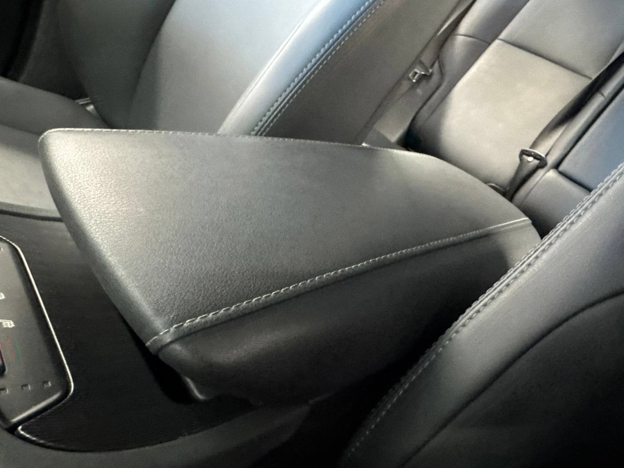 Used 2022 Toyota Venza XLE AWD/4WD image 30