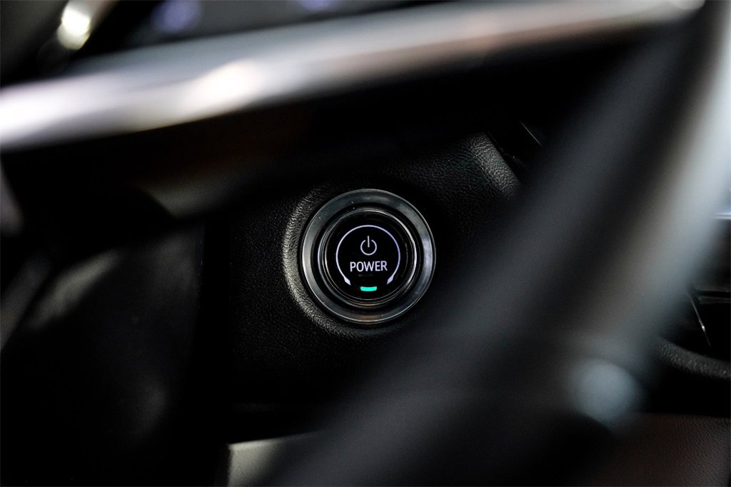 Used 2024 Cadillac Lyriq Luxury image 20