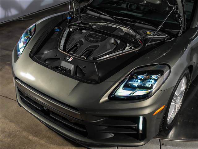 New 2026 Porsche Panamera 4 AWD/4WD image 16