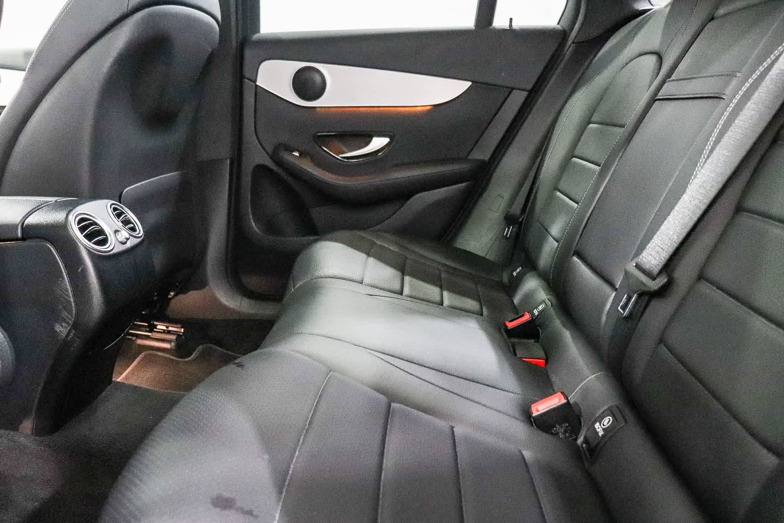 Used 2021 Mercedes-Benz GLC 300 4MATIC image 18