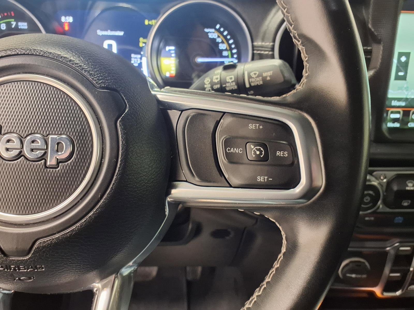 Used 2022 Jeep Wrangler Unlimited Sahara image 21