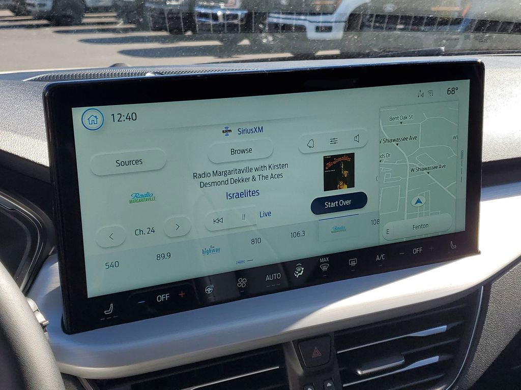 New 2026 Ford Escape SE w/ PHEV Premium Package image 15