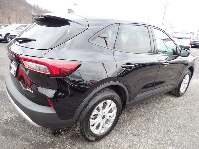 Certified 2025 Ford Escape Active image 7