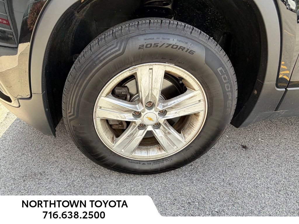 Used 2020 Chevrolet Trax LS w/ Tint and Cruise Package FWD image 17
