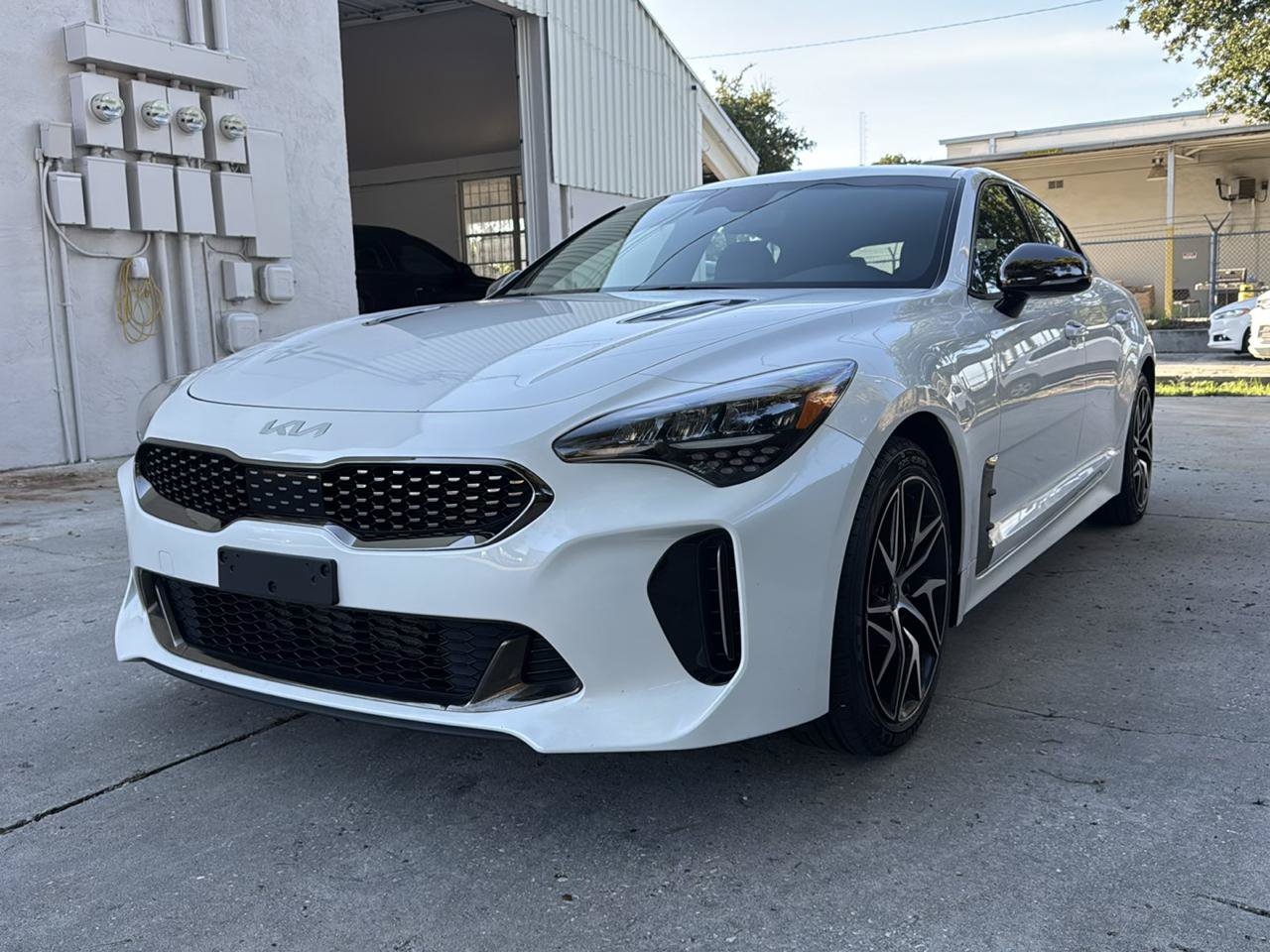 Used 2022 Kia Stinger GT-Line RWD image 9