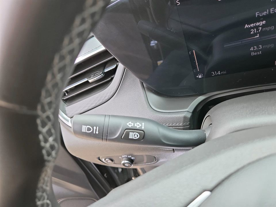 Used 2025 Buick Encore GX Preferred AWD/4WD image 20