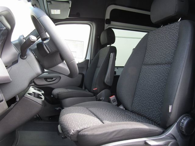 New 2025 Mercedes-Benz Sprinter 2500 image 11