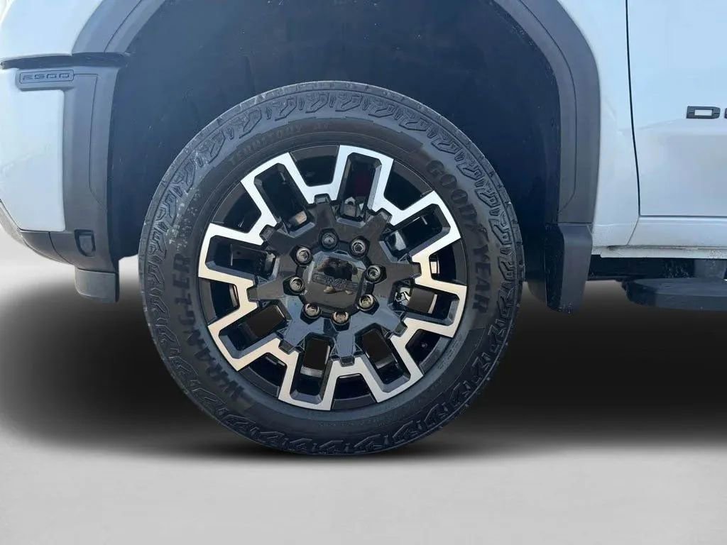 New 2026 GMC Sierra 2500 Denali w/ Technology Package AWD/4WD image 39