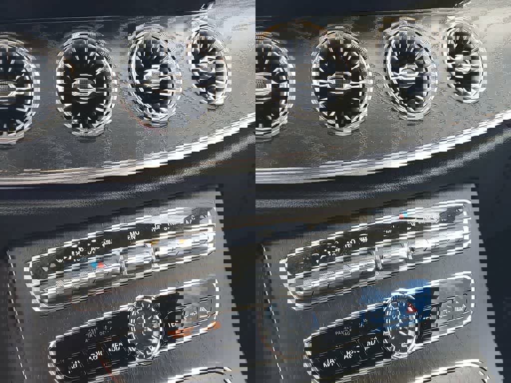 Used 2018 Mercedes-Benz E 400 E 400 image 27