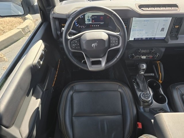Used 2024 Ford Bronco Badlands image 4