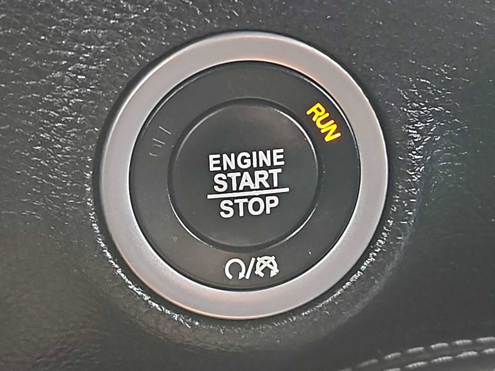 Used 2019 Dodge Challenger SXT w/ Blacktop Package image 24