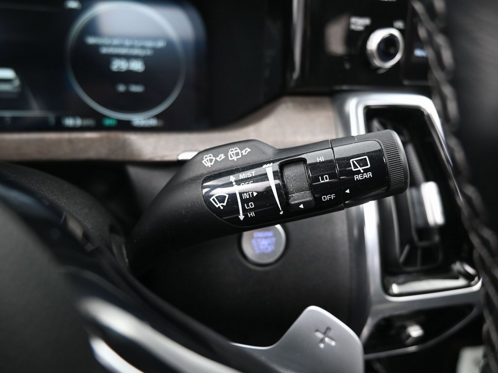 Used 2022 Kia Sorento SX Prestige image 18