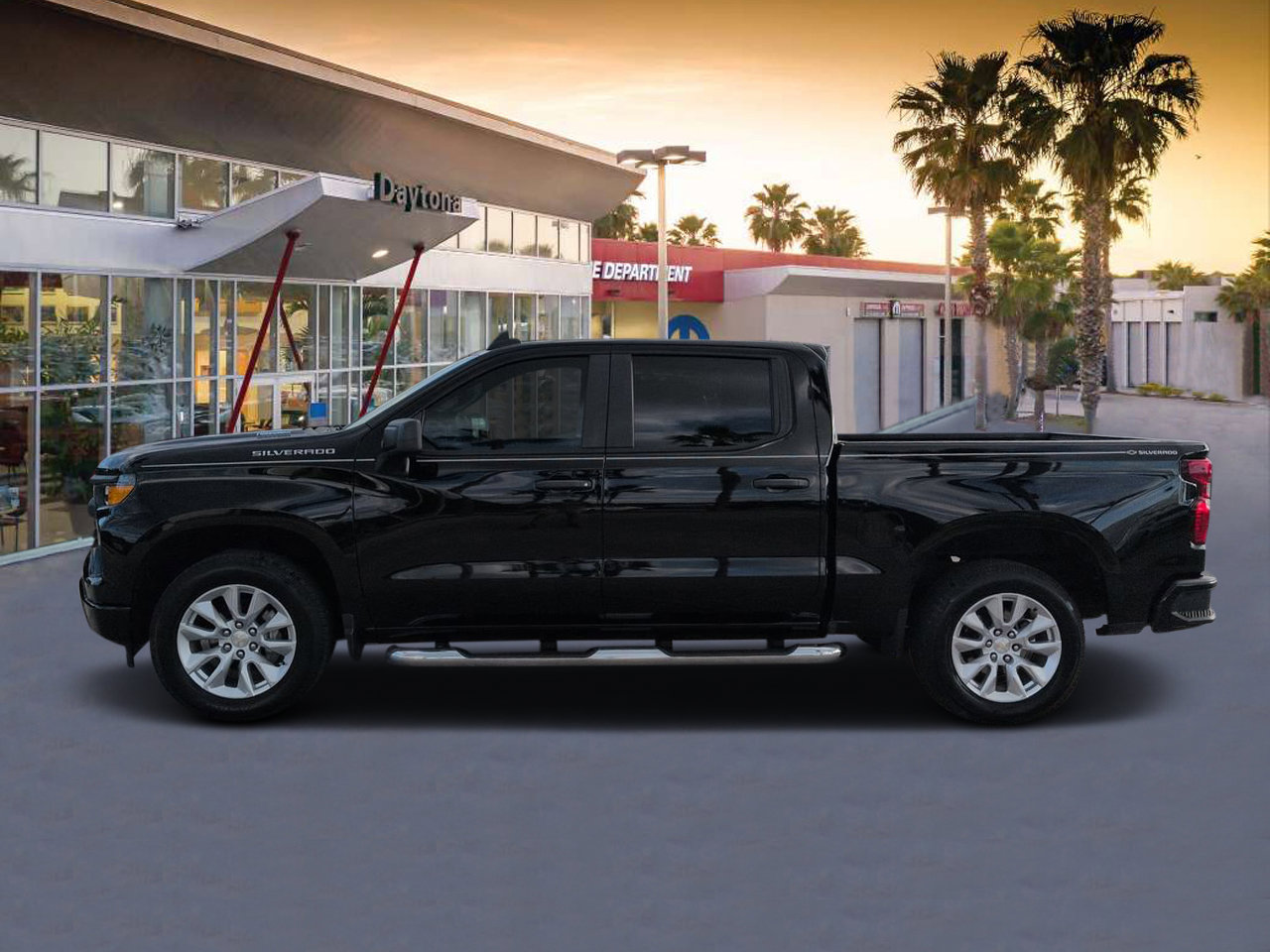 Used 2025 Chevrolet Silverado 1500 Custom RWD image 6