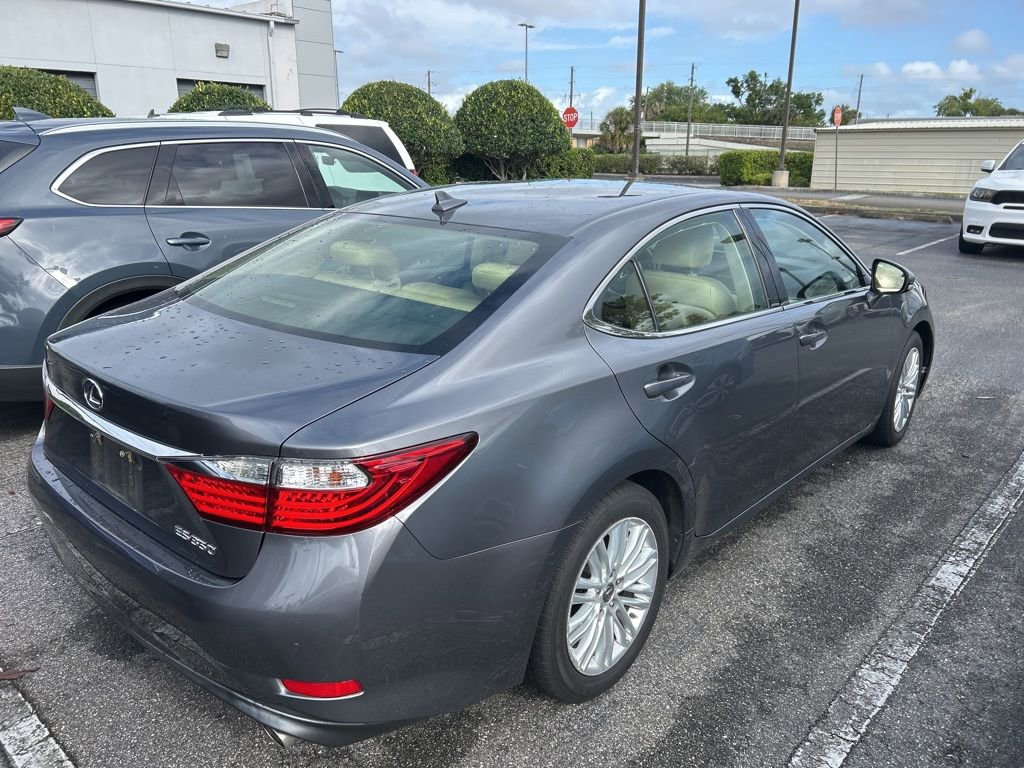 Used 2013 Lexus ES 350 w/ Luxury Pkg image 10
