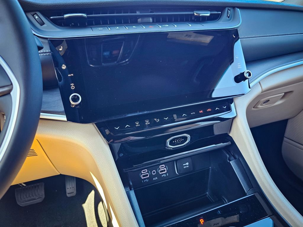 New 2026 Jeep Grand Cherokee Limited AWD/4WD image 21