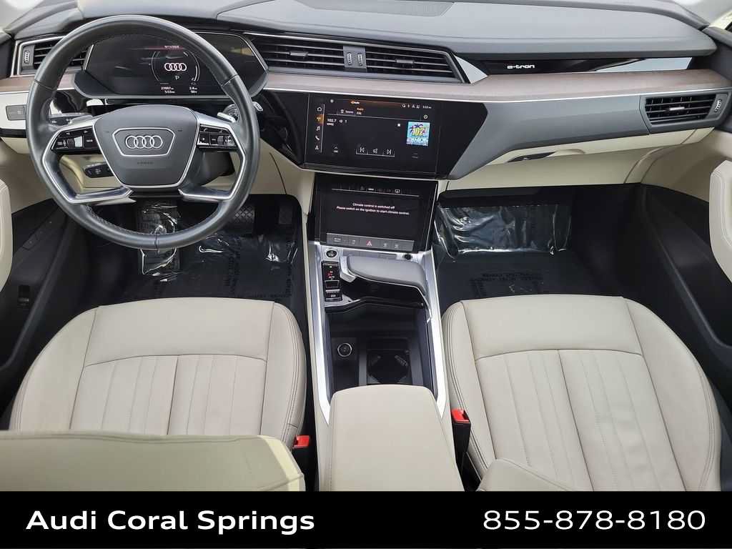 Certified 2024 Audi Q8 e-tron Premium Plus AWD/4WD image 18