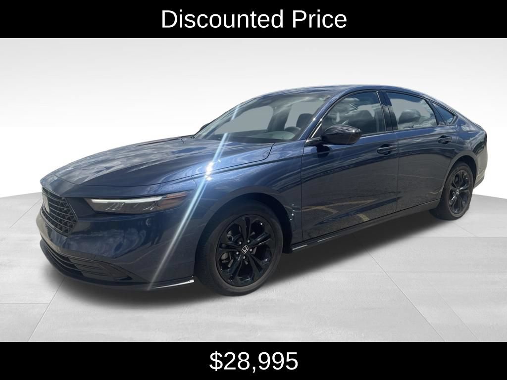 Used 2025 Honda Accord SE image 3