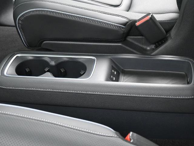 Certified 2025 INFINITI QX80 Sensory image 18