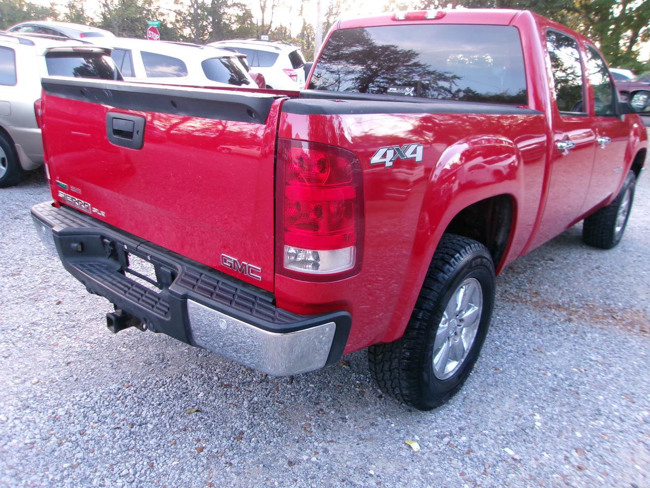 Used 2011 GMC Sierra 1500 SLE w/ Power Tech Package AWD/4WD image 19