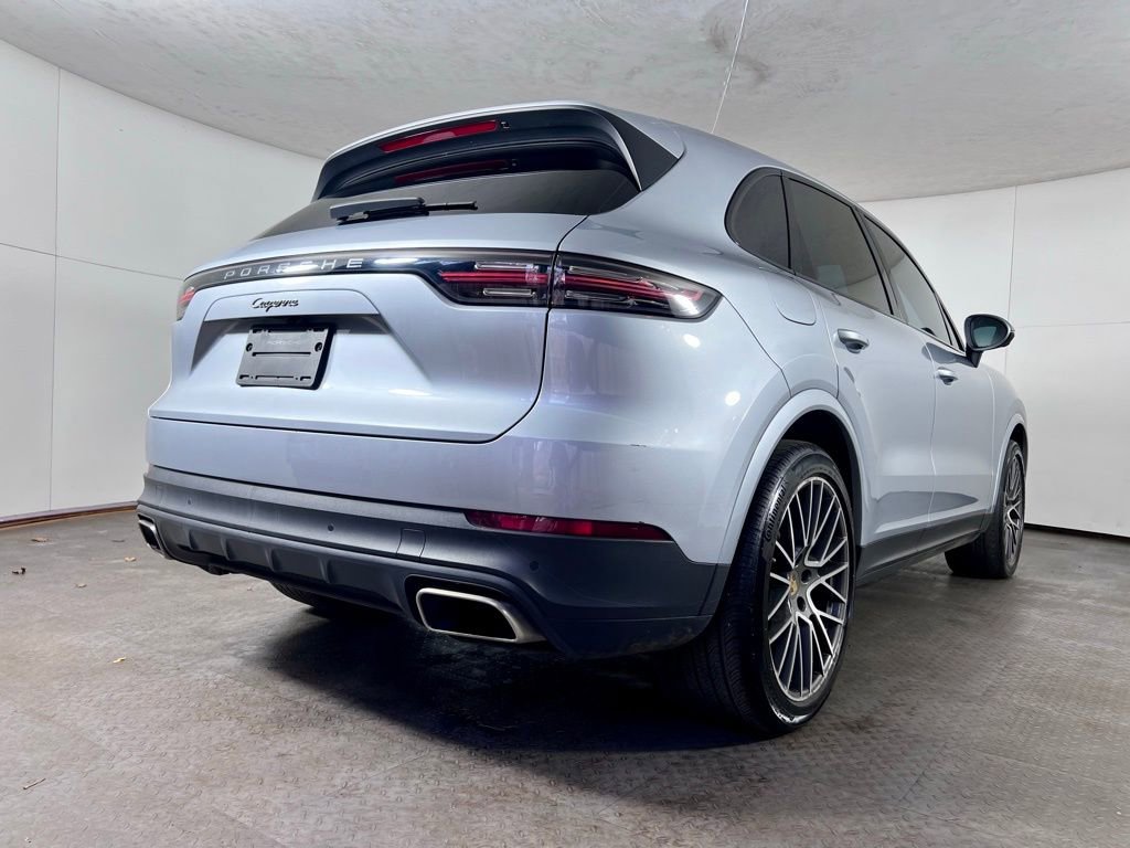 Certified 2023 Porsche Cayenne AWD/4WD image 7