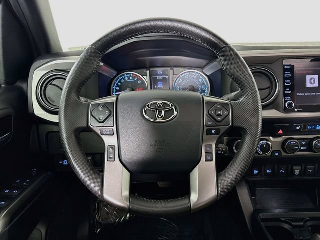 Used 2020 Toyota Tacoma Limited AWD/4WD image 11
