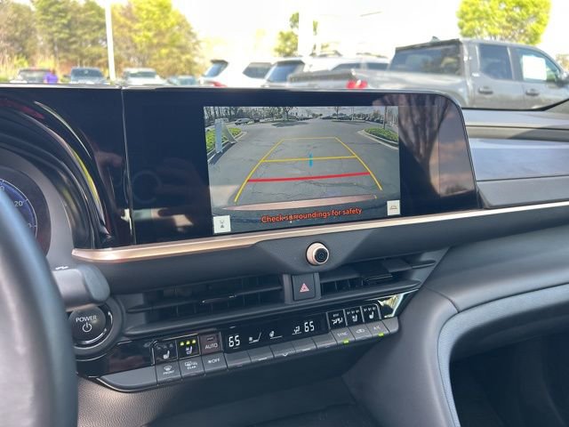 Used 2026 Toyota Crown XLE image 23