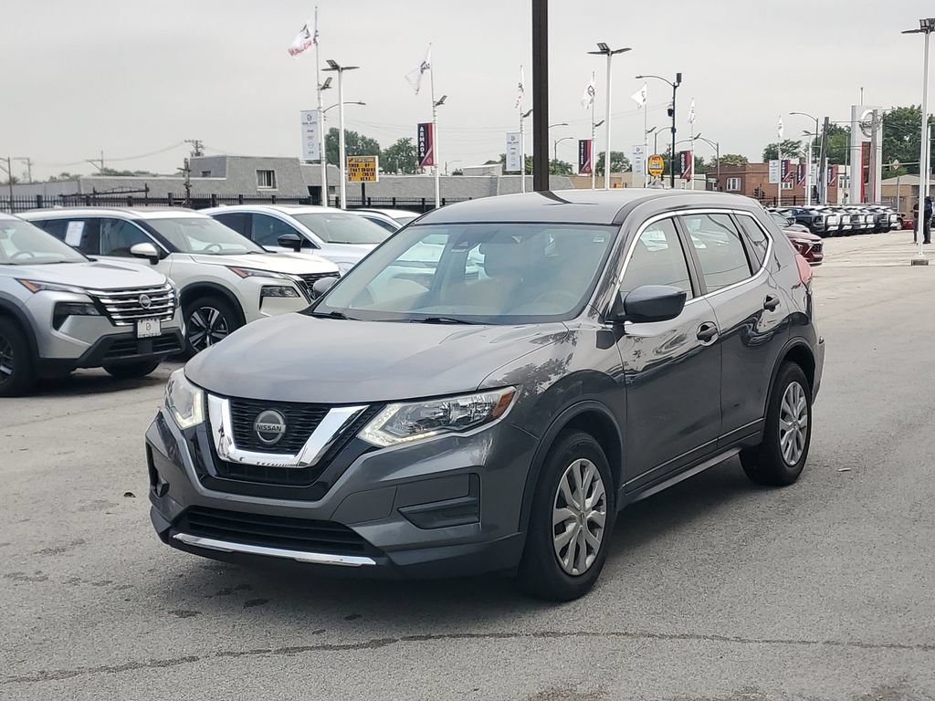 Used 2019 Nissan Rogue S FWD image 2