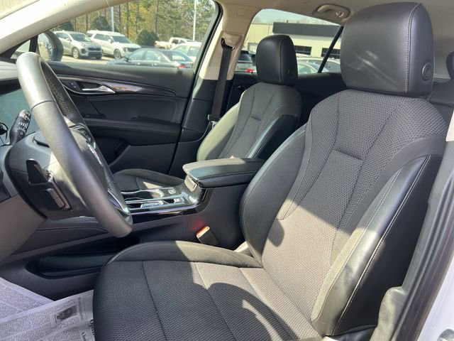 Used 2023 Buick Envision Preferred image 11