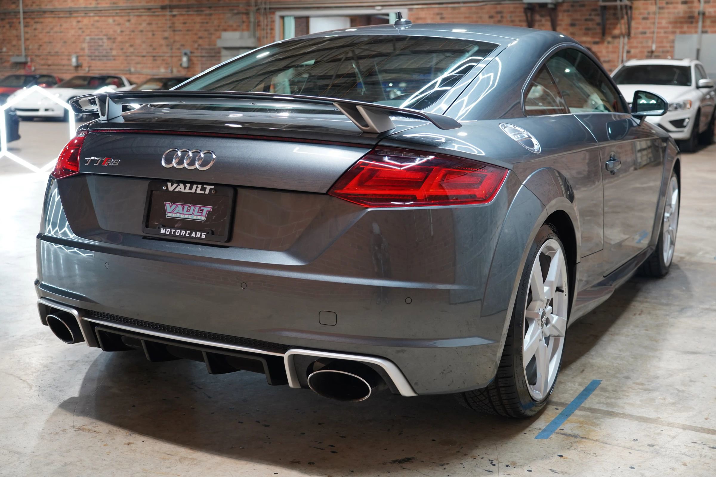 Used 2018 Audi TT RS w/ Technology Package image 21