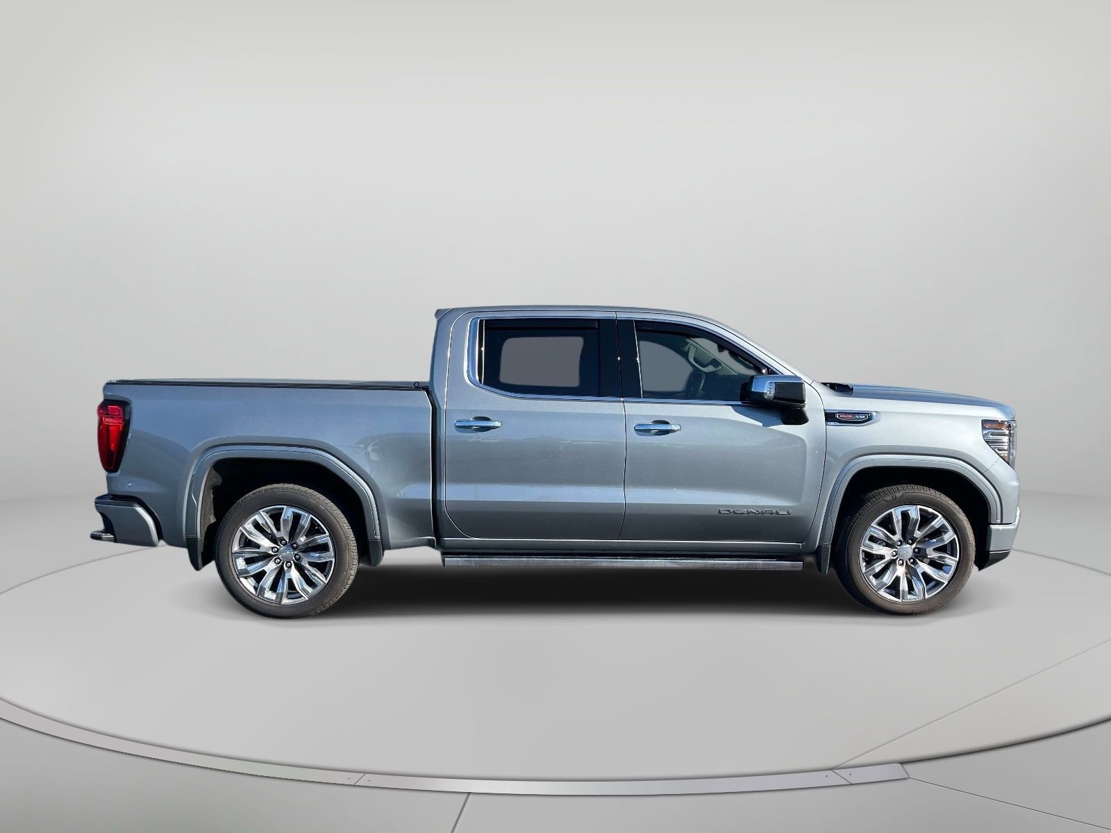 Used 2026 GMC Sierra 1500 Denali image 2
