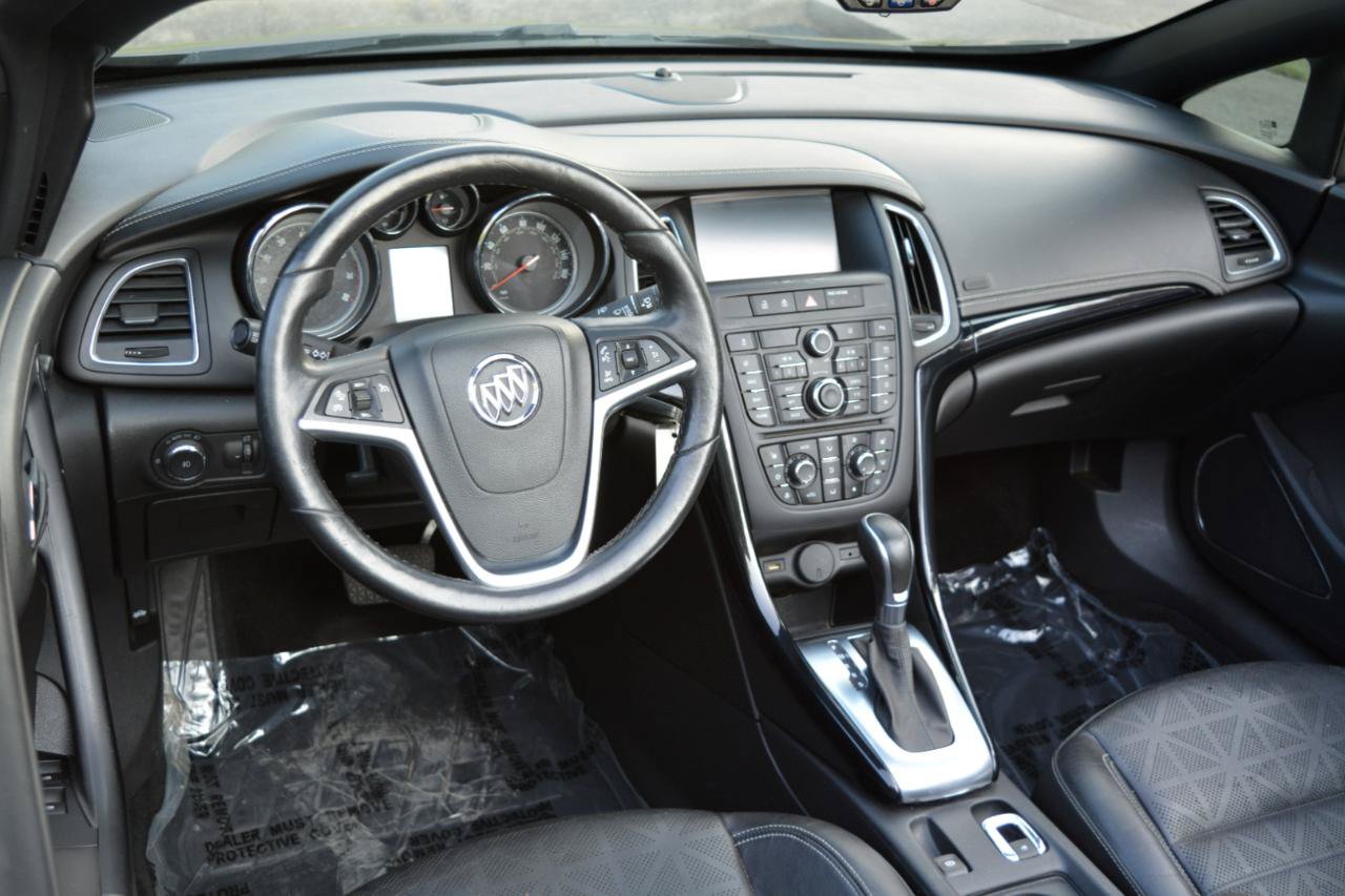 Used 2018 Buick Cascada Premium FWD image 10