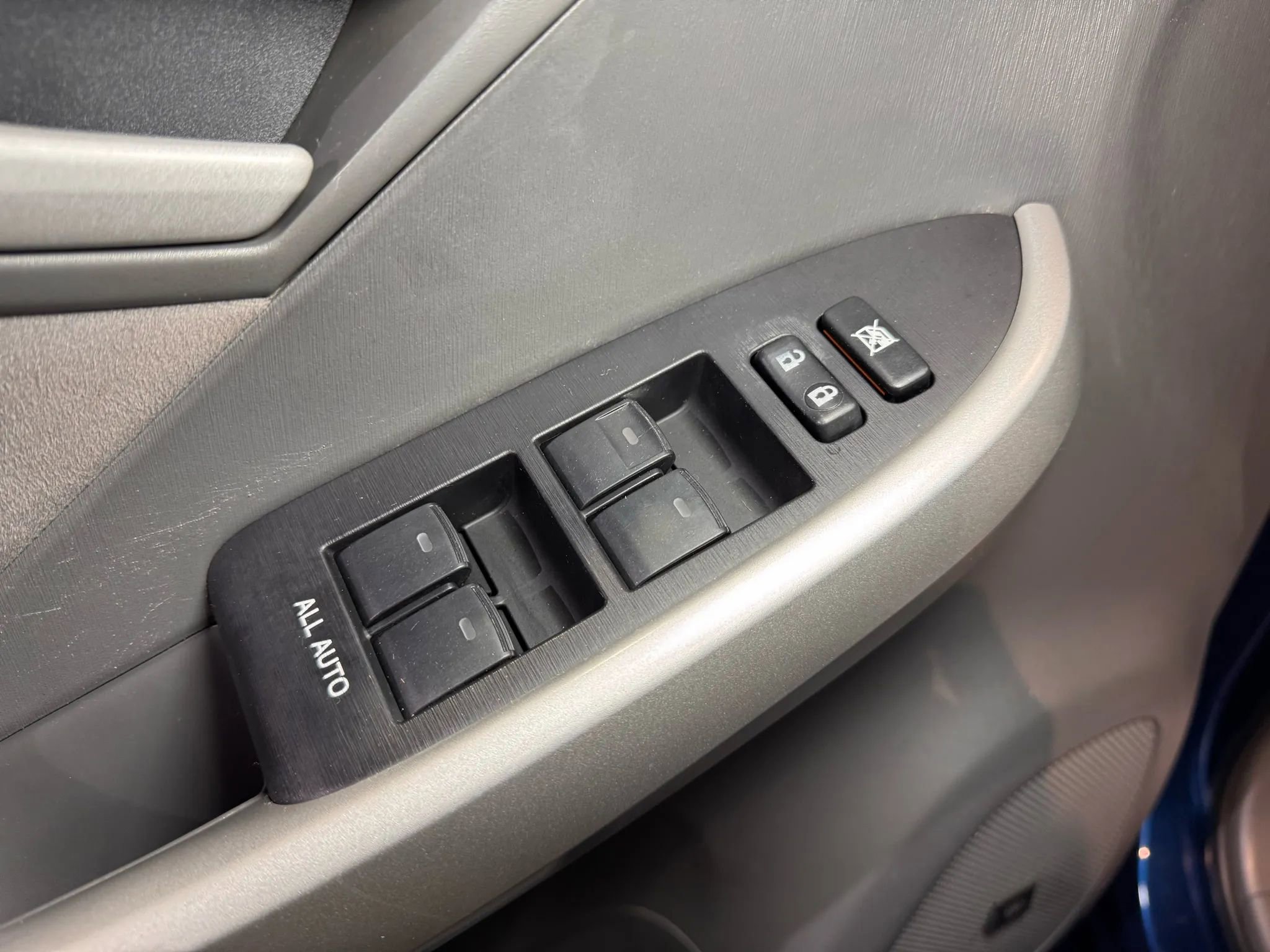 Used 2010 Toyota Prius Two image 17