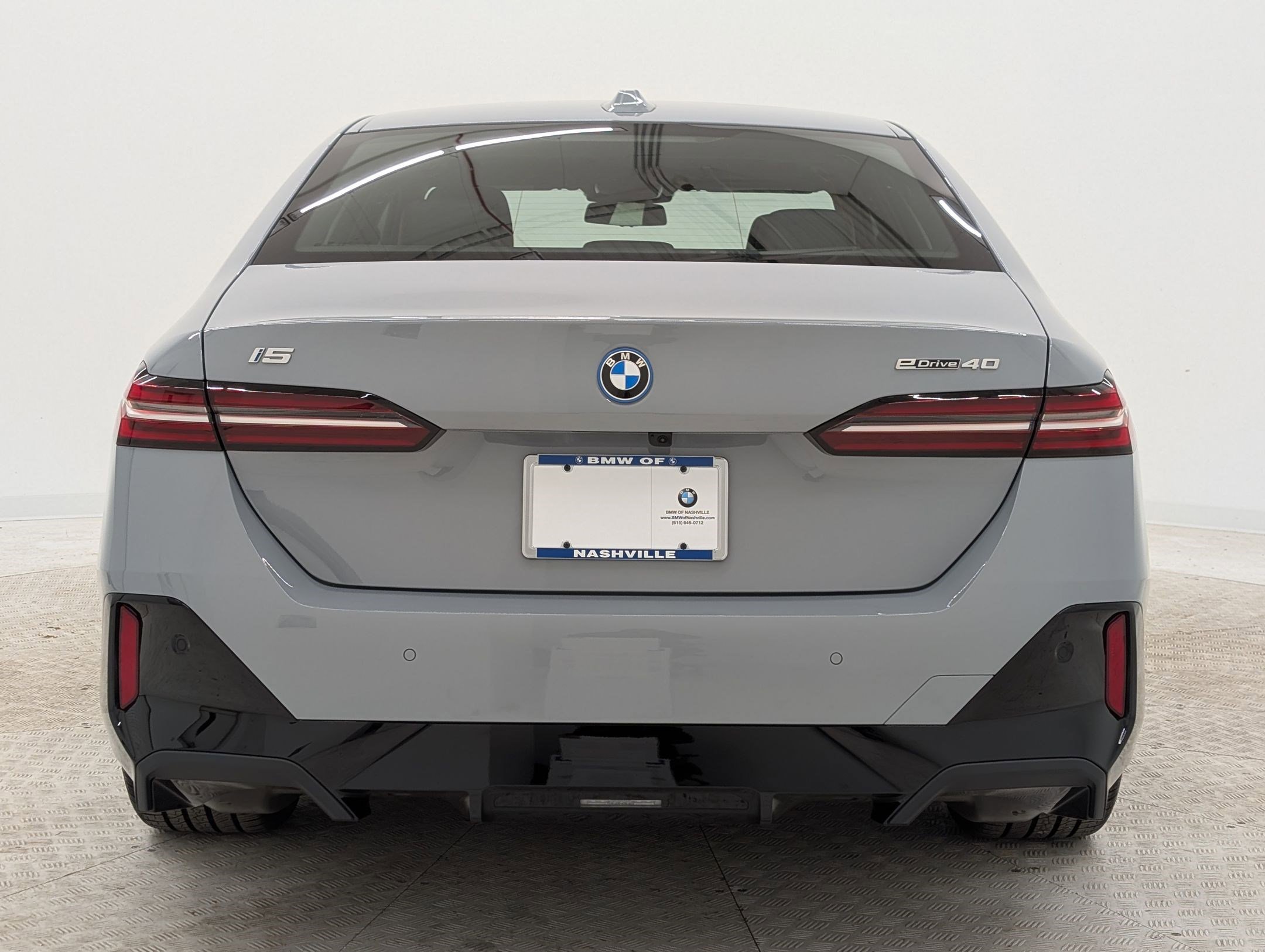 New 2026 BMW i5 eDrive40 w/ M Sport Package RWD image 10