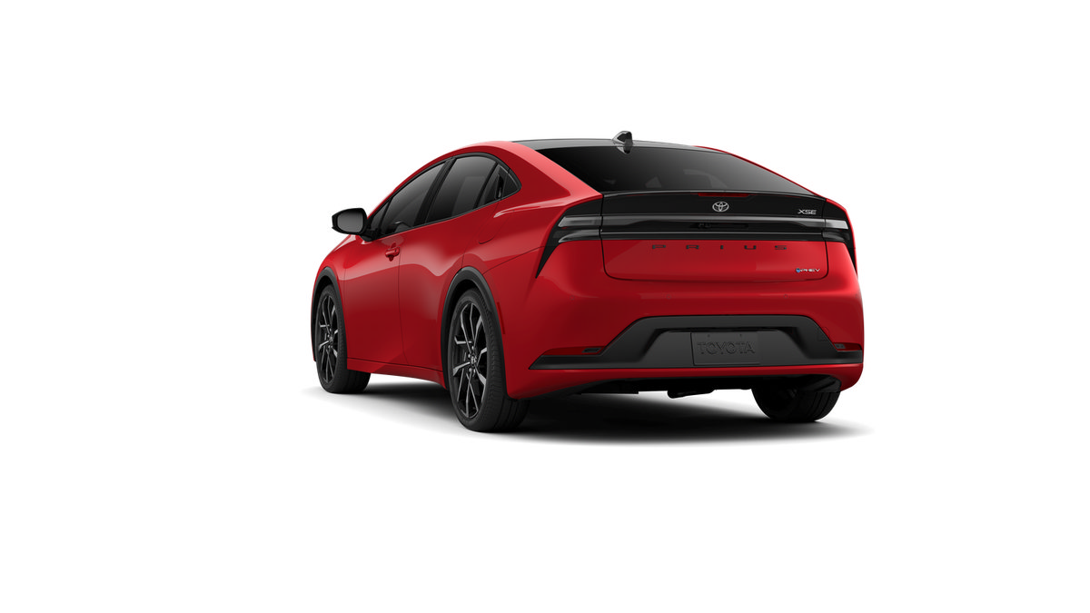 New 2026 Toyota Prius Plug-In Hybrid FWD image 31