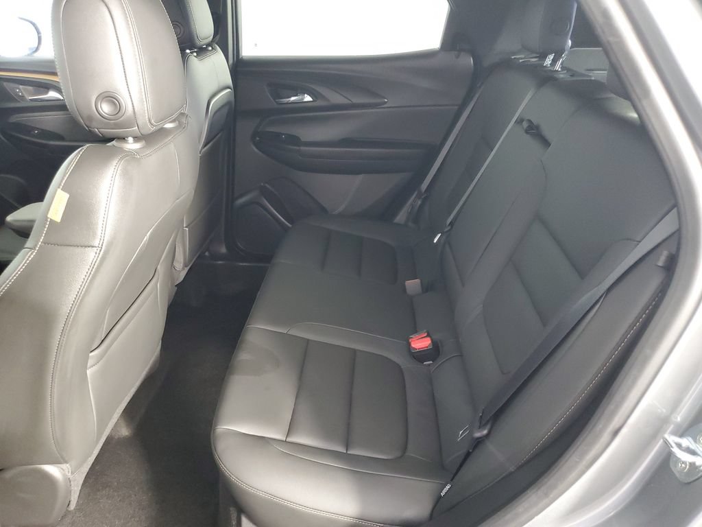 Used 2023 Chevrolet TrailBlazer ACTIV w/ Convenience Package FWD image 13